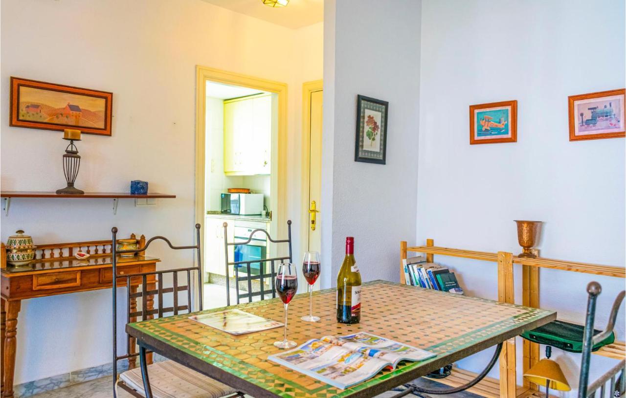 Lovely Apartment In Marbella With Kitchenette 외부 사진
